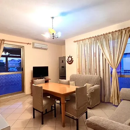 Sunset Apartment غوليم