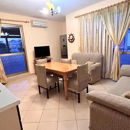 Sunset Apartment * غوليم